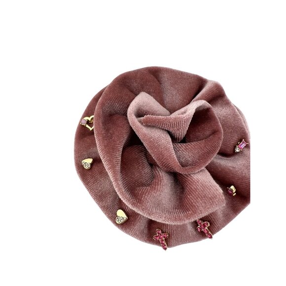 Free People Rosette Stud Earring Pack With Decorative Velvet Holder - Picture 2 of 5